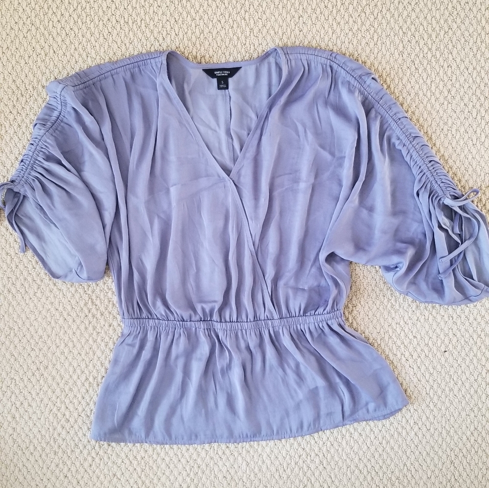 Vera Wang | Silky Top